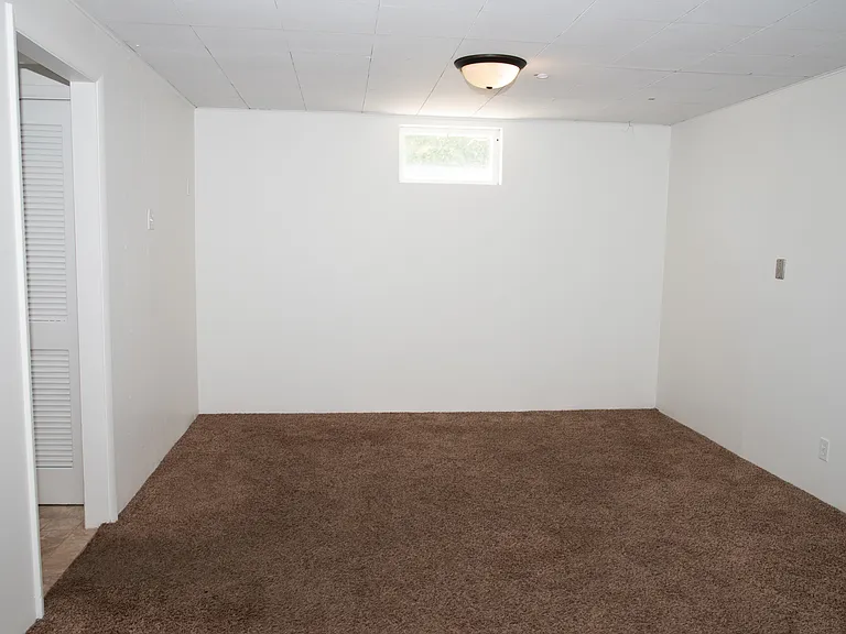 3533 Boston Rd — Photo 17
