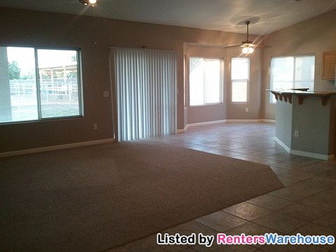 2nd image of 2582 E Magnolia Dr