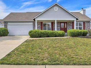 77 Piety Ct, Lake Saint Louis, MO 63367