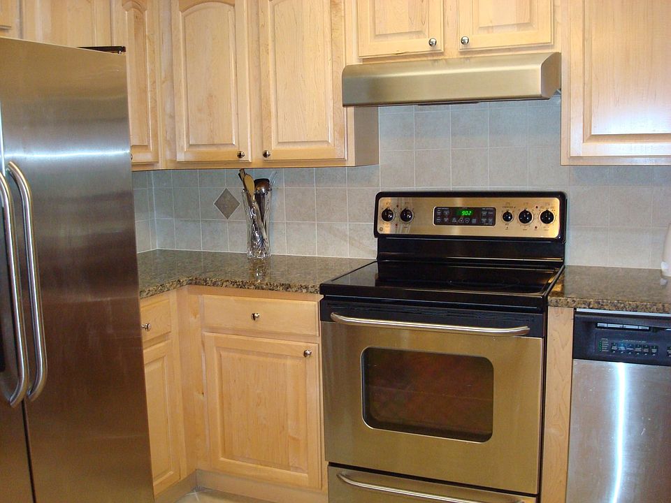 2nd image of 6100 Gulfport Blvd S APT 214