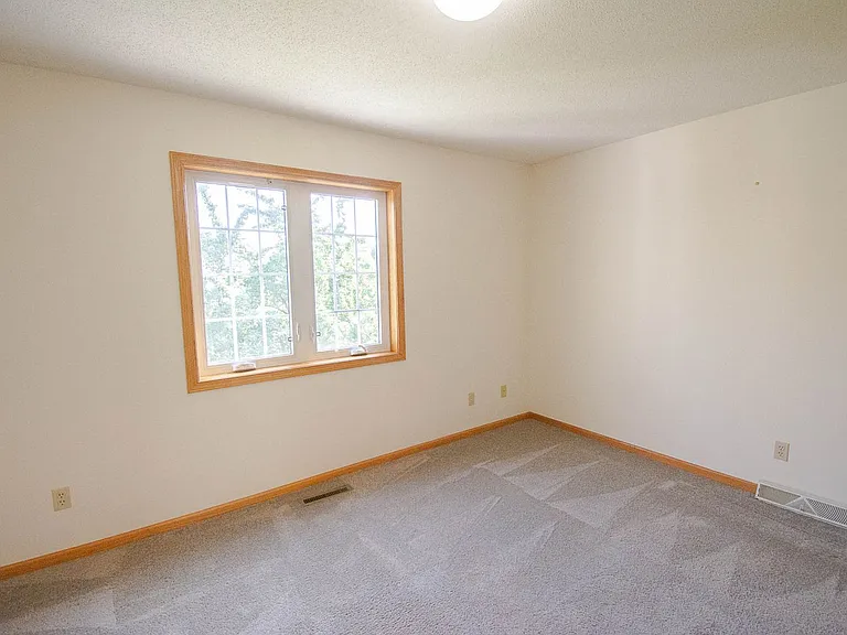 2716 Spyglass Ct NW — Photo 16