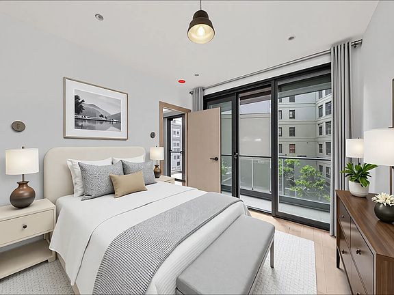 3rd image of 42-62 Hunter St #6C