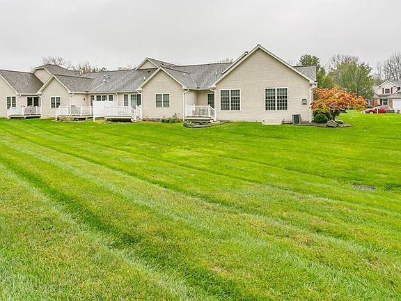 5th image of 38 Granite Dr