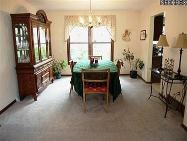 2nd image of 5195 Stevenson St