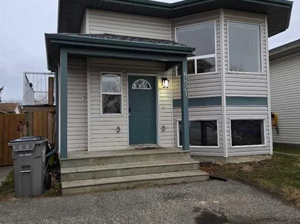 8821 N 65th Ave, Grande Prairie, AB T8W 2X5