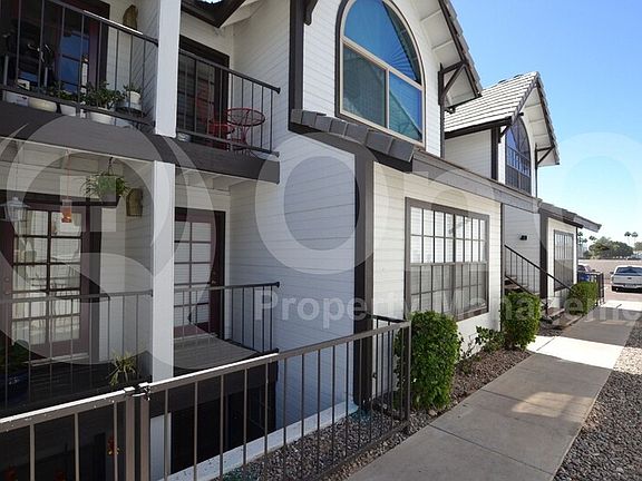 2nd image of 20 S Buena Vista Ave Unit 114