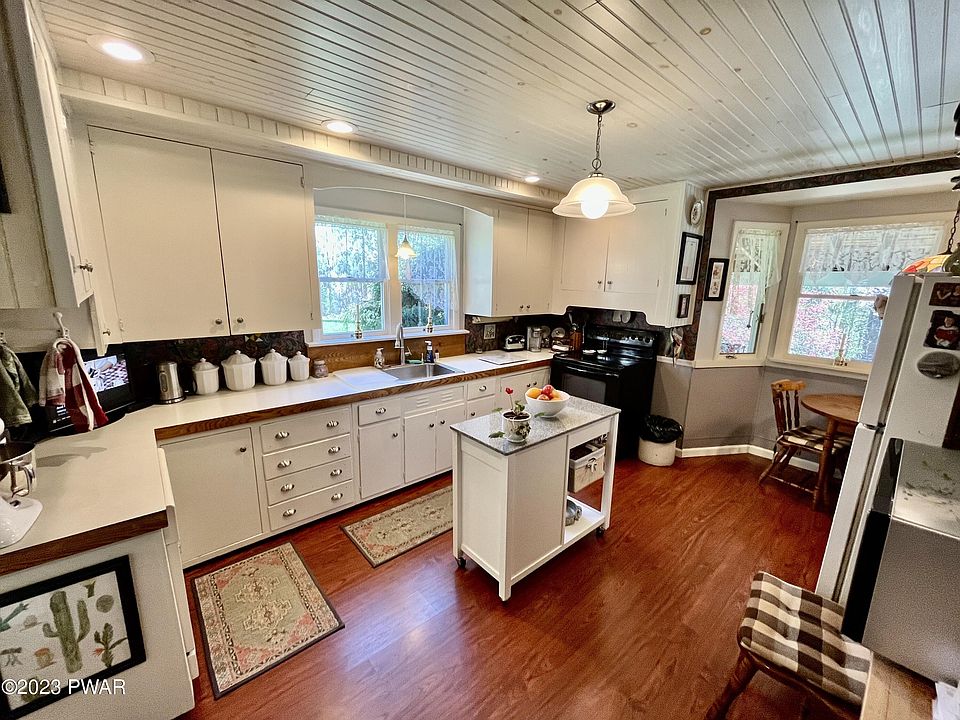 123 Church St, Prompton, PA 18456 Zillow