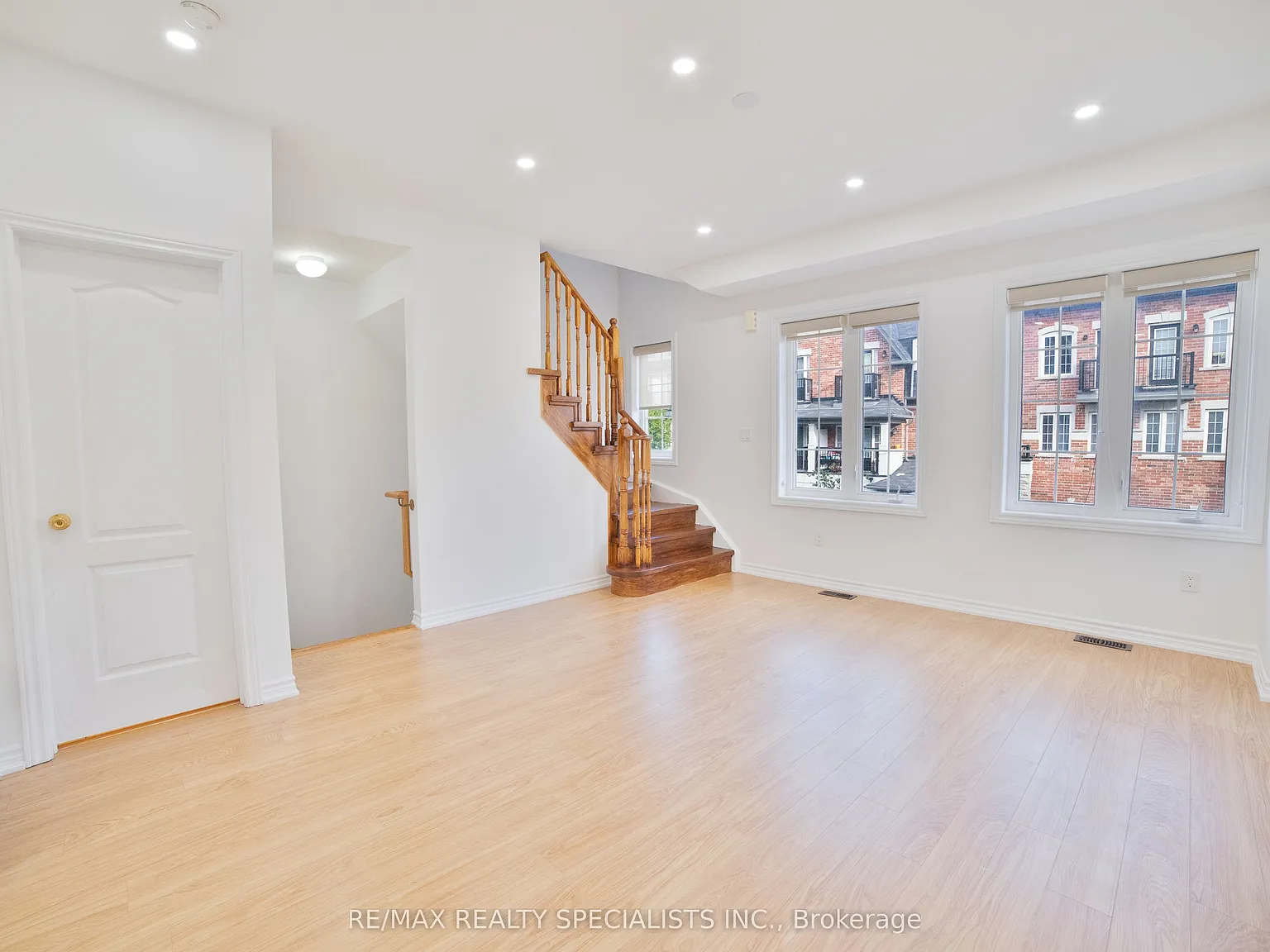 4 bed, $2,900 — Photo 3