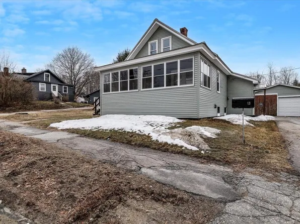 13 Hawthorne Street, Plymouth, NH 03264