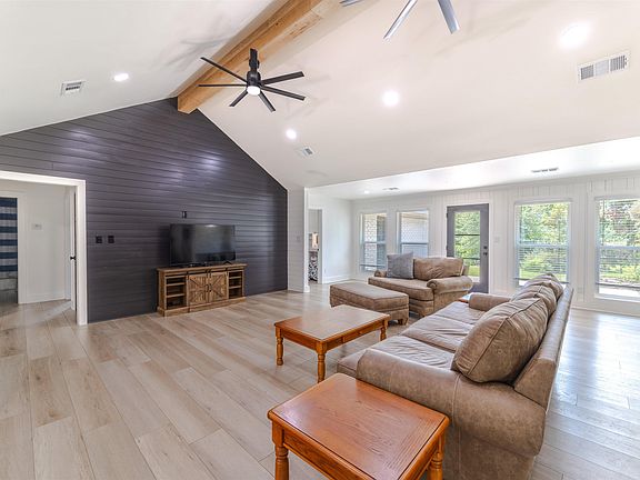 2nd image of 221 Peach Ridge Dr