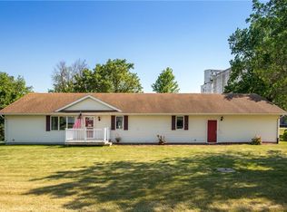 350 1st St, Randall, IA 50231