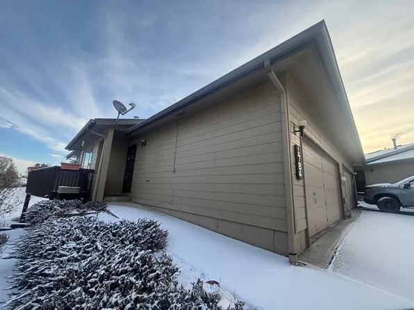 1764 Glen Meadows Dr, Greeley, CO 80631