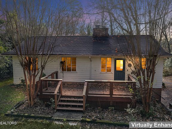 3rd image of 5107 Green Valley Dr