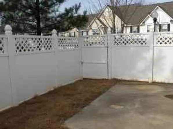 11134 Saintsbury Pl, Charlotte, NC 28270
