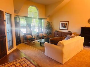 458 S Lexington Dr, Folsom, CA 95630