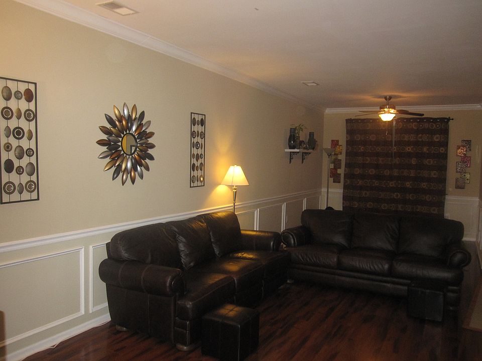 2nd image of 54 Shelley Cir
