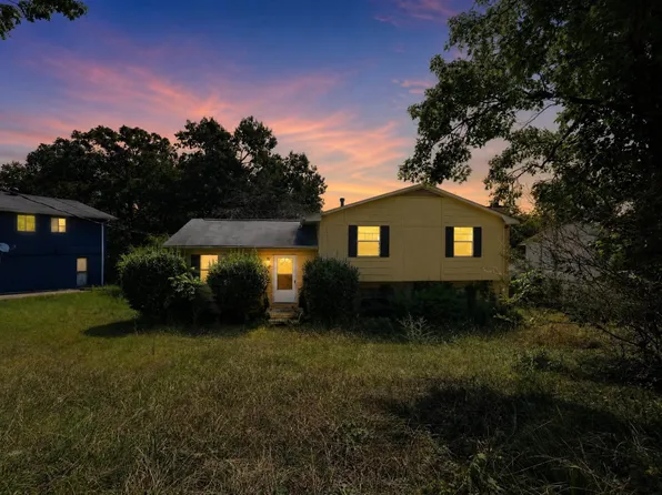 2811 Arrowhead Dr NE, Birmingham, AL 35215