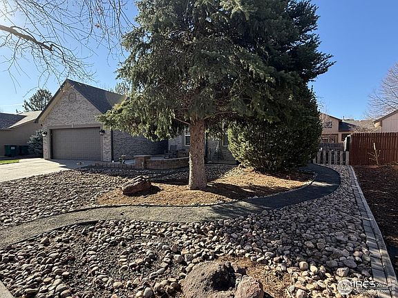 5th image of 207 Sioux Dr