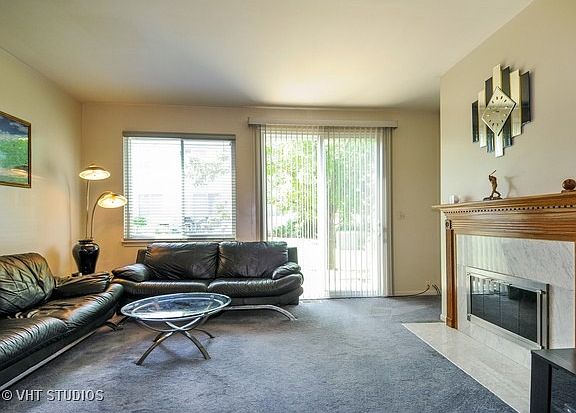 3rd image of 2912 Kentshire Cir