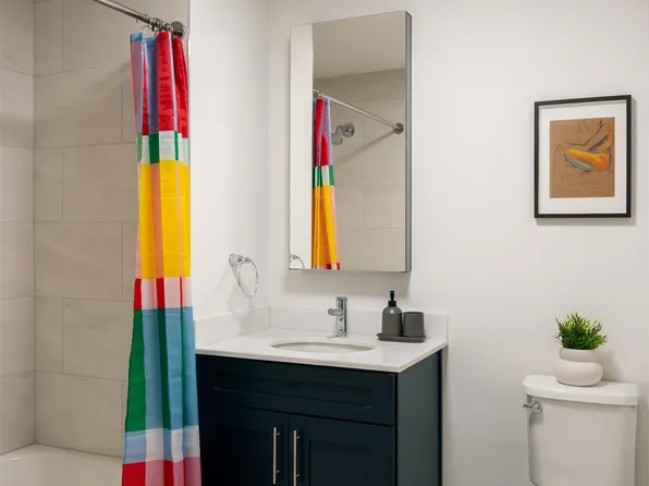 857 Bergen Avenue image 5 of 46