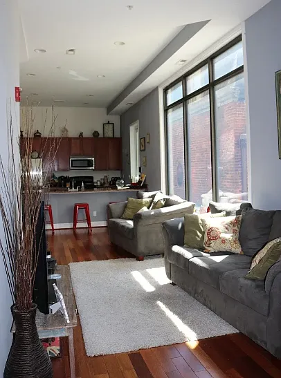 904 N Charles St #4 — Photo 1