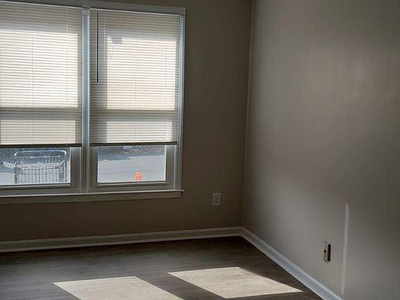 5th image of 127 Mellow Dr #11488334