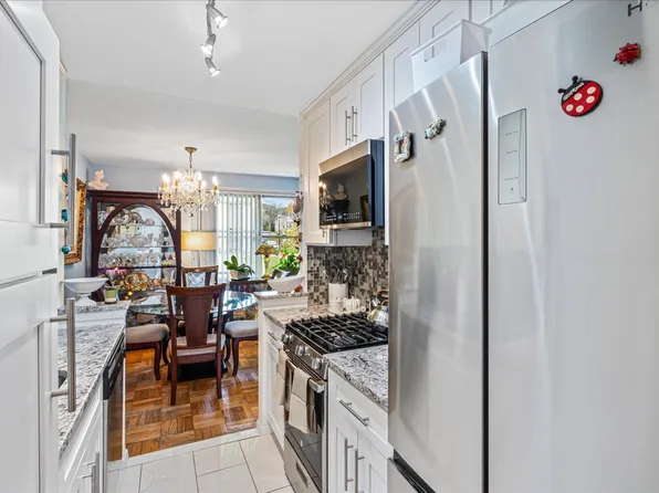 17-85 215th Street image 7 of 33