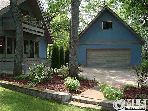 1st image of 173 Oakridge Dr