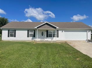 74 Sharon Acres Dr, Nancy, KY 42544