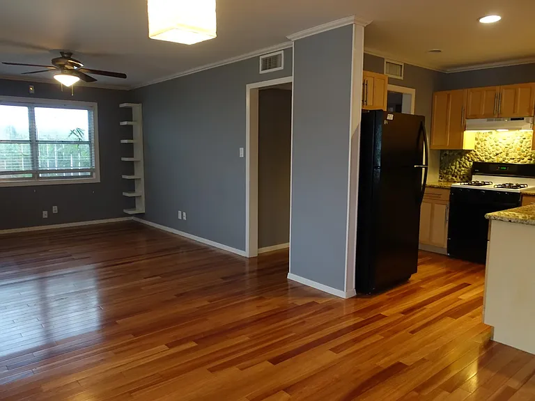 5311 Sunshine Dr — Photo 39