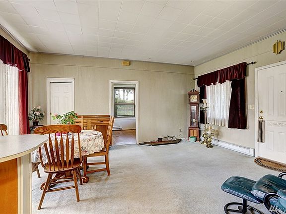 2nd image of 6103 Fawcett Ave