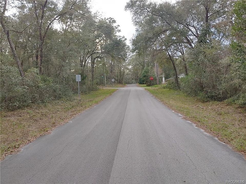 2nd image of 3562 E Baxley Pl