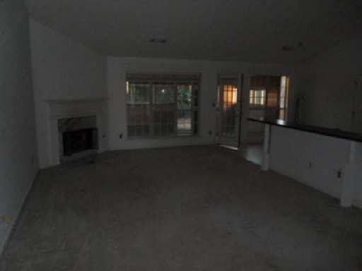 2nd image of 1724 Crestfield Ln