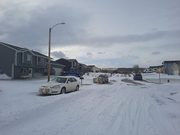 4th image of 5091 Blue Bell Dr