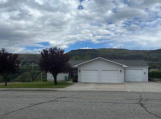 9 Burdin Blvd, Grand Coulee, WA 99133
