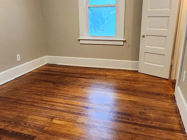 5537 Whiteford Rd — Photo 14