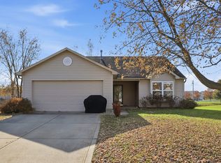 1525 Carlton Dr, Greenfield, IN