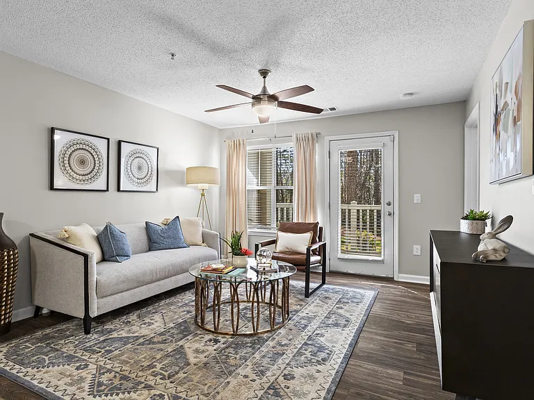 The Glen at Lanier Crossing — Photo 27