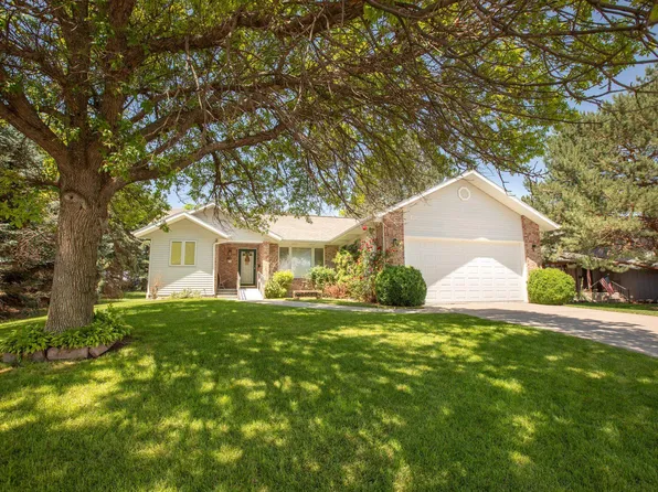 418 Seminole Dr, McCook, NE 69001