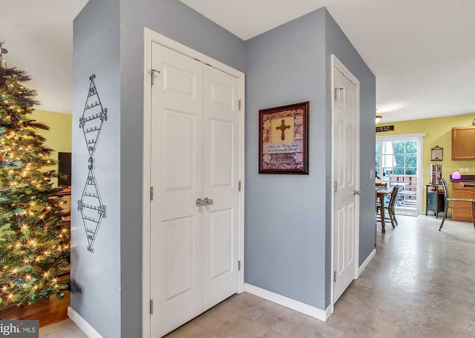 360 Silver Maple Ct, Mount Wolf, PA 17347 Zillow