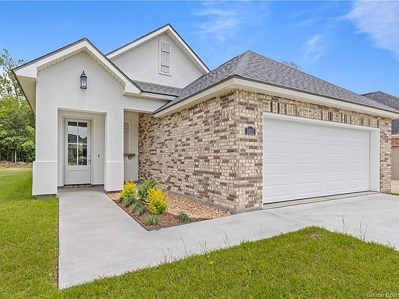 2nd image of 1015 Michelle Dr