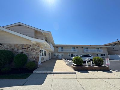 2137 Asbury Ave APT 11, Ocean City, NJ, 08226