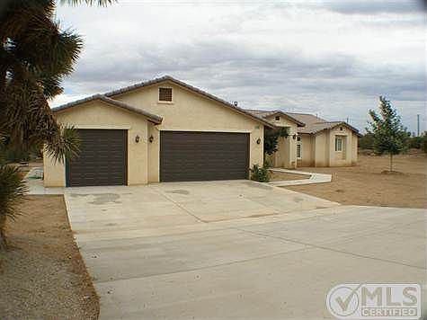 5th image of 9385 Hollywood Ct