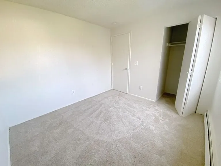 4446 Reka Dr — Photo 11