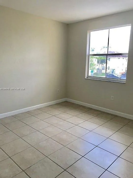 Shoma Condo At Keys Cove — Photo 2