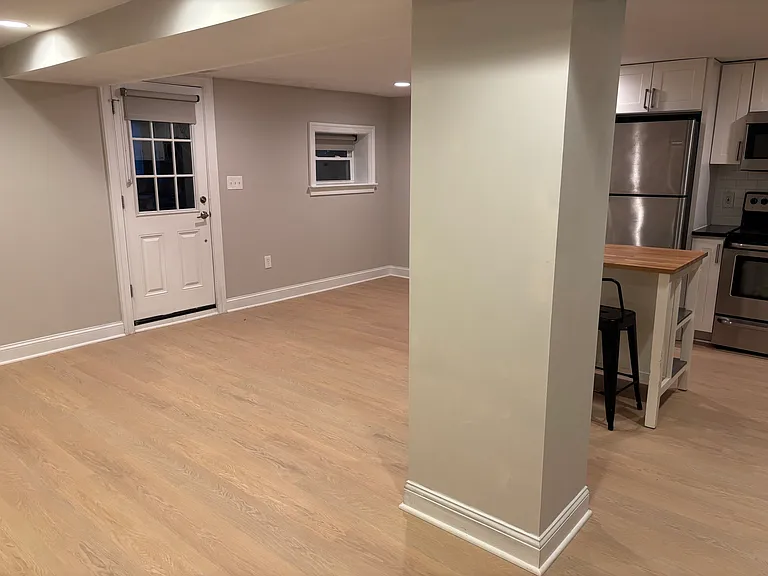 Main entrance and living room