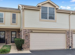 486 Village Green Rd, Naperville, IL 60540