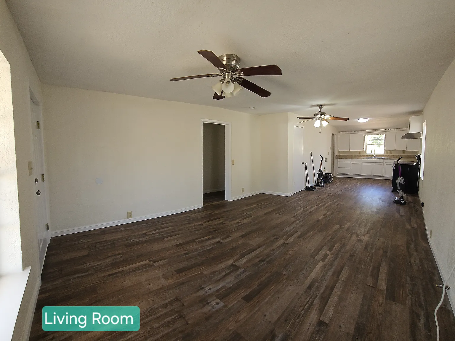 104 S Mockingbird Ln — Photo 4