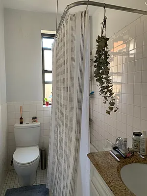 Rented by Emor Management Inc. | media 29