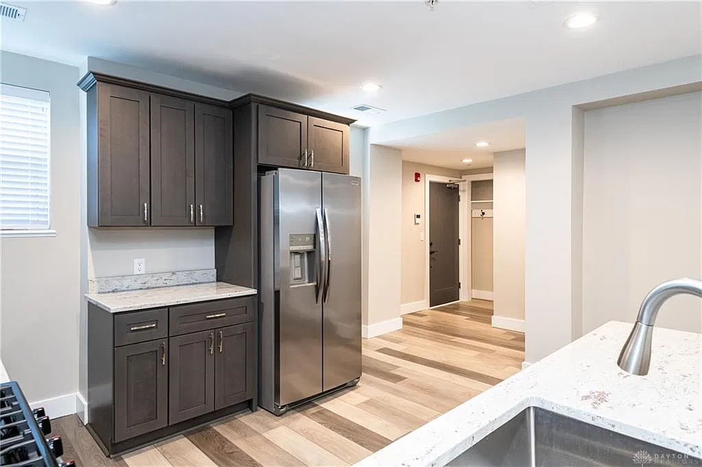 2 bed, 2.0 bath, 1100 sqft, $1,450 — Photo 4